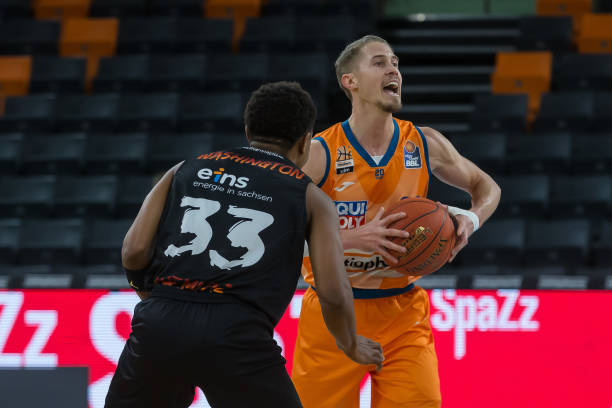 可观收入 可观收入